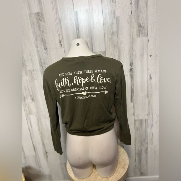 Green sweater - Picture 2 of 6